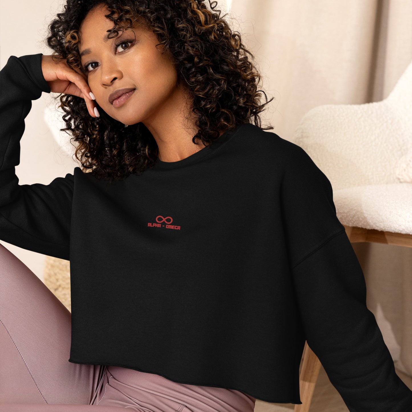 ** Infintiy Exclusive ** Crop Sweatshirt